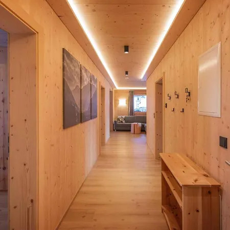 Luxury Naturperle Inklusive Stubai Super Card Haus Alpenprinzessin Helles Holzhaus Zentral , Modern & Grossraeumig Lägenhet