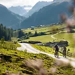Апартаменты Haus Alpenprinzessin Stubai Tirol Luxury Naturperle Нойштифт-им-Штубайталь