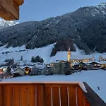 Haus Alpenprinzessin Stubai Tirol Luxury Naturperle