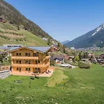 아파트 Haus Alpenprinzessin Stubai Tirol Luxury Naturperle *
